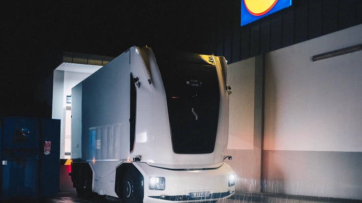 Lidl, dalla piattaforma al negozio con il camion autonomo