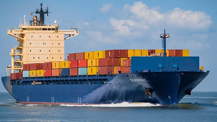 Logistica: nel Mar Rosso nuovi attacchi, evitare Suez