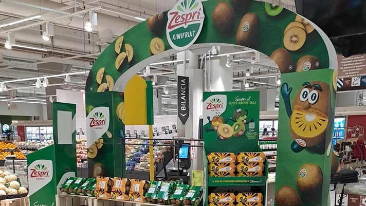 De Santis: "Visibilità di marca e relazioni vere in reparto"