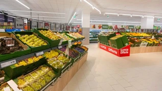 Supermercati europei sotto accusa climatica: Lidl virtuosa