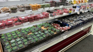 Piccoli frutti a Verona: meno spazio, prezzi in salita