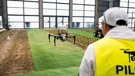 Volano i droni a Macfrut, l'innovazione in mostra